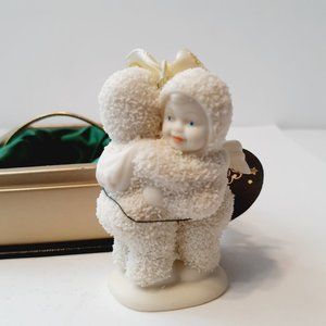 Snowbabies "GIVE SOMEONE A HUG" In Original Box, Dept 56 1998